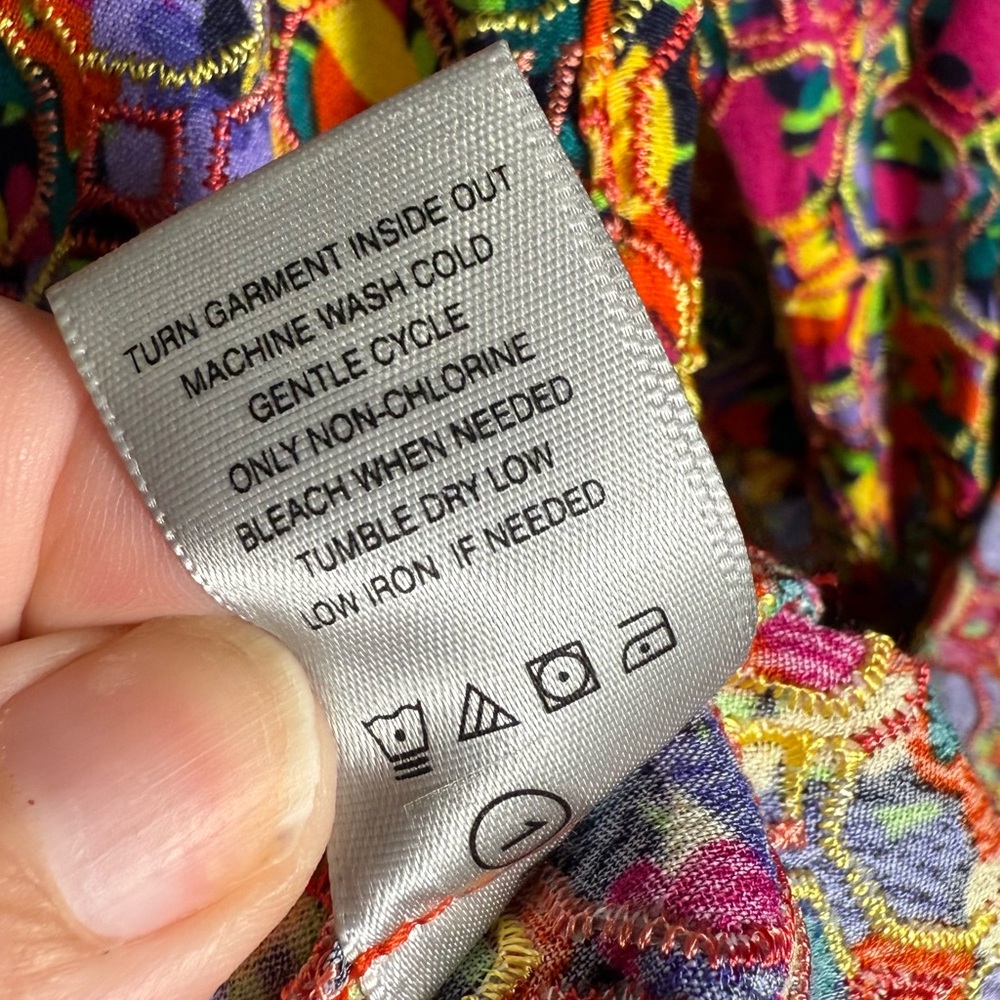 John Mark Embroidered‎ Button Front Blouse PL Pet… - image 7